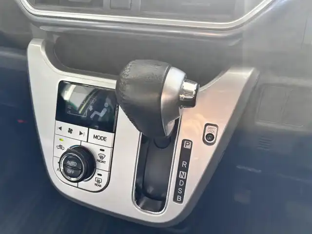 ダイハツ キャスト アクティバ G ターボ SAⅡ 京都府 2017(平29)年 9.8万km フレッシュグリーンM 4WD/ターボ/カロッツェリアメモリーナビ、地デジ、Bluetooth/バックカメラ/ステアリングスイッチ/LEDヘッドランプ/オートライト/ETC/スマートアシスト2/・衝突回避支援ブレーキ/・衝突警報/・車線逸脱警報/・誤発進抑制制御/・後方誤発進抑制制御/スペアキー/保証書/取扱説明書