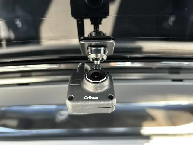 トヨタ ヤリスクロス ハイブリッド GRスポーツ 大阪府 2023(令5)年 4.1万km ブラックマイカ トヨタセーフティセンス/・アダプティクブクルーズコントロール/・プリクラッシュセーフティー/・レーントレーシングアシスト/・クリアランスソナー/・パーキングサポートブレーキー/・オートマチックハイビーム/・ロードサインアシスト/純正ナビ/・Bluetooth/フルセグTV/USB/Miracast/ラジオ/主要装備/・左サイドバックカメラ/・横滑り防止装置/・オートホールド/・ステアリングヒーター/・ステアリングリモコン/・合皮シート/・シートヒーター/・LEDヘッドライト/・ヘッドライトレベライザー/・純正キャリパー/・ドライブレコーダー/・ETC