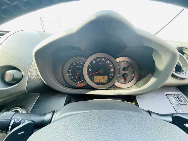 トヨタ ヴァンガード 240S Gパッケージ 岡山県 2013(平25)年 5.8万km ブラック (株)IDOMが運営する【じしゃロン岡山店】の自社ローン専用車両です。こちらは現金またはオートローンご利用時の価格です。 自社ローンご希望の方は別途その旨お申し付け下さい/ナビ/パドルシフト/ETC/プッシュスタート/AW