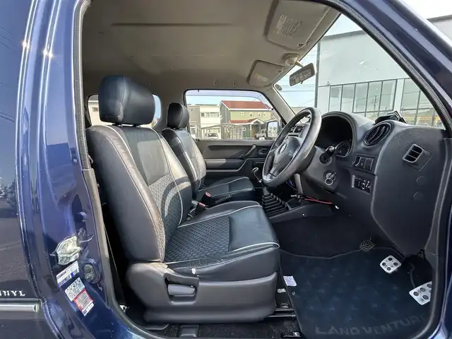 スズキ ジムニー ランドベンチャー 道央・札幌 2007(平19)年 10.4万km キャッツアイブルーメタリック ４WD/社外SDナビ/AM/FM/CD/DVD/ワンセグ/ハーフレザーシート/シートヒーター/ヘッドライトレベライザー/電格ミラー/社外LEDヘッドライト/リフトアップ/ミラーヒーター/リモコンキー