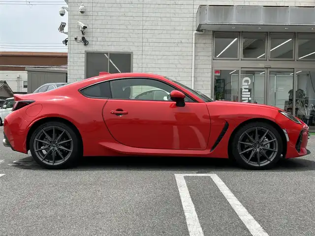 スバル ＢＲＺ S 奈良県 2022(令4)年 1.5万km 赤 ワンオーナー/純正ナビ（AVIC-CQ911）/　・フルセグTV・Bluetooth/ハーフレザー/アイサイト/純正トランクフロアマット/クルーズコントロール（追従）/純正ドラレコ/バックカメラ/リアコーナーセンサー/LEDヘッドライト/オートライト/ETC/パドルシフト/純正フロアマット/純正18インチAW/シートヒーター/スポーツモード/スペアキー/取説/保証書/記録簿