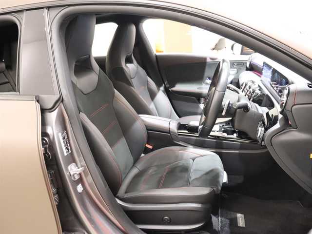 メルセデス・ベンツ Ｍ・ベンツ ＣＬＡ２００ｄ Sブレーク AMGライン 静岡県 2023(令5)年 0.9万km マウンテングレー フルラッピング　/1オーナー /サンルーフ /MBUXナビ TV BT USB /ACC LKA BSM /ハーフレザーシートヒーター /バックカメラ /自動パーキング /パワーバックドア /スマートキーX2 /アンビエントライト /置くだけ充電 /前後コーナーセンサー /LEDヘッドライト /パドルシフト /ETC2.0 /前後ドラレコ