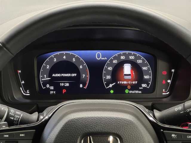 ホンダ ステップワゴン スパーダ 三重県 2024(令6)年 1.7万km プラチナホワイトパール ガソリン・ターボ/FF/MTモード付インパネCVT/純正 11.4インチナビ LXM-247VFLi/（CD/DVD/FM/AM/TV/SD/Music Rack/USB/Bluetooth/CarPlay/AndroidAuto）/バックビューモニター/両側パワースライドドア/ドライブレコーダー 前後/ビルトイン ETC/Honda SENSING/・衝突軽減ブレーキ［CMBS］/・車線維持支援システム［LKAS］/・アダプティブクルーズコントロール［ACC］/・アダプティブドライビングビーム［ADB］/・路外逸脱抑制機能/・先行車発進お知らせ機能/・標識認識機能/・パーキングセンサーシステム（前後）/・ブラインドスポットインフォメーション［BSI］/装備/・【OP】2列目オットマンシート/・ハーフレザーシート/・シートヒーター（D/N）/・パワーテールゲート/・トリプルゾーン・フルオートエアコン（左右独立＆後席独立）/・電子パーキングブレーキ＋ブレーキホールド機能/・パドルシフト/・全列USBチャージャー/・ステアリングスイッチ/・プッシュスタート/・SPADA専用 16インチアルミホイール