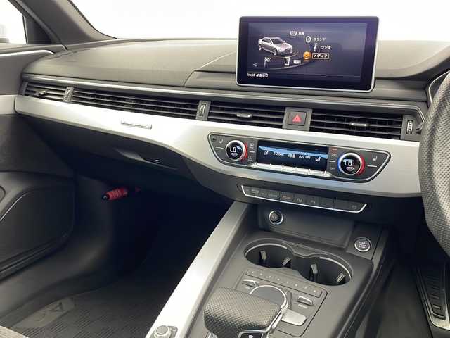 アウディ Ａ４ 45TFSIクワトロスポーツ 新潟県 2020(令2)年 5.2万km グレイシアホワイトメタリック Sライン/衝突軽減ブレーキ/レーダークルーズコントロール/純正ナビ/アラウンドビューモニター/フルセグTV/Bluetooth/DVD再生機能/ビルトインETC2.0/ドライブレコーダー/4WD/ハーフレザーシート/前席パワーシート/D席メモリシート/前席シートヒーター/パドルシフト/オートライト/LEDヘッドライト/オートブレーキホールド/前後コーナーセンサー/プッシュスタート/アイドリングストップ/純正フロアマット/保証書/取扱説明書