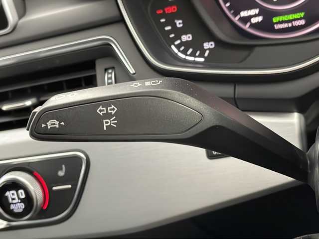 アウディ Ａ４ 45TFSIクワトロスポーツ 新潟県 2020(令2)年 5.2万km グレイシアホワイトメタリック Sライン/衝突軽減ブレーキ/レーダークルーズコントロール/純正ナビ/アラウンドビューモニター/フルセグTV/Bluetooth/DVD再生機能/ビルトインETC2.0/ドライブレコーダー/4WD/ハーフレザーシート/前席パワーシート/D席メモリシート/前席シートヒーター/パドルシフト/オートライト/LEDヘッドライト/オートブレーキホールド/前後コーナーセンサー/プッシュスタート/アイドリングストップ/純正フロアマット/保証書/取扱説明書