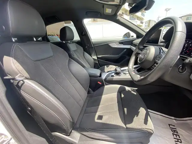 アウディ Ａ４ 45TFSIクワトロスポーツ 栃木県 2020(令2)年 5.2万km グレイシアホワイトメタリック マトリクスLEDパッケージ/バーチャルコックピット/アシスタンスパッケージ/ACC/全方位カメラ/純正ナビ/フルセグ /AppleCarPlay/パワーシート/シートヒーター/ハーフレザー/ETC/純正18インチAW/社外ドラレコ前後