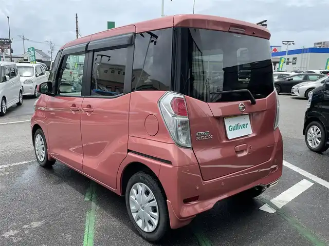 日産 デイズ ルークス X 長崎県 2019(平31)年 4.9万km ブロッサムピンク 後席モニター/全方位カメラ/純正ナビ/（フルセグ・DVD・SD・BT・CD)/エマージェンシーブレーキ/オートライト/アイドリングストップ/両側パワースライドドア/スマートキー/ステアリングスイッチ/スペアキー/コーナーセンサー/純正フロアマット