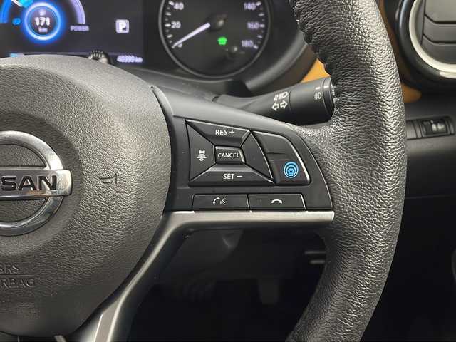 日産 キックス X ツートーンインテリアED 栃木県 2022(令4)年 4.1万km ブリリアントホワイトパール プロパイロット/衝突軽減ブレーキ/横滑り防止措置/純正LEDヘッドライト/純正アルミホイール/純正フロアマット/アイドリングストップ/レーンチェンジアシスト/全方位カメラ/前席シートヒーター/トノカバー/ウインカーミラー/ドライブモード/EVモード/オートブレーキホールド