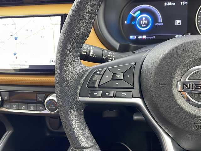 日産 キックス X ツートーンインテリアED 栃木県 2022(令4)年 4.1万km ブリリアントホワイトパール プロパイロット/衝突軽減ブレーキ/横滑り防止措置/純正LEDヘッドライト/純正アルミホイール/純正フロアマット/アイドリングストップ/レーンチェンジアシスト/全方位カメラ/前席シートヒーター/トノカバー/ウインカーミラー/ドライブモード/EVモード/オートブレーキホールド