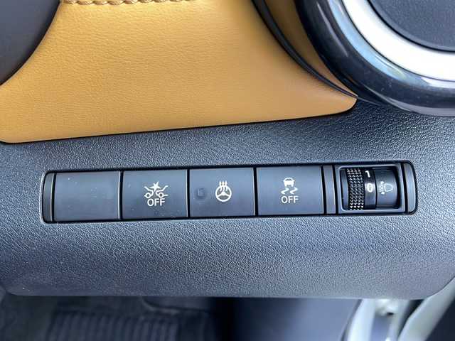 日産 キックス X ツートーンインテリアED 栃木県 2022(令4)年 4.1万km ブリリアントホワイトパール プロパイロット/衝突軽減ブレーキ/横滑り防止措置/純正LEDヘッドライト/純正アルミホイール/純正フロアマット/アイドリングストップ/レーンチェンジアシスト/全方位カメラ/前席シートヒーター/トノカバー/ウインカーミラー/ドライブモード/EVモード/オートブレーキホールド