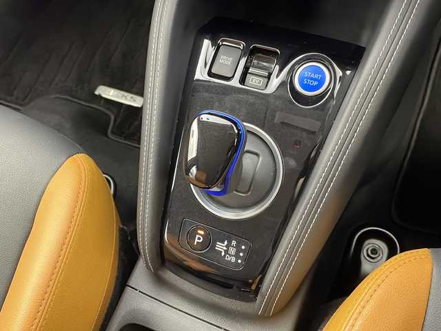 日産 キックス X ツートーンインテリアED 栃木県 2022(令4)年 4.1万km ブリリアントホワイトパール プロパイロット/衝突軽減ブレーキ/横滑り防止措置/純正LEDヘッドライト/純正アルミホイール/純正フロアマット/アイドリングストップ/レーンチェンジアシスト/全方位カメラ/前席シートヒーター/トノカバー/ウインカーミラー/ドライブモード/EVモード/オートブレーキホールド