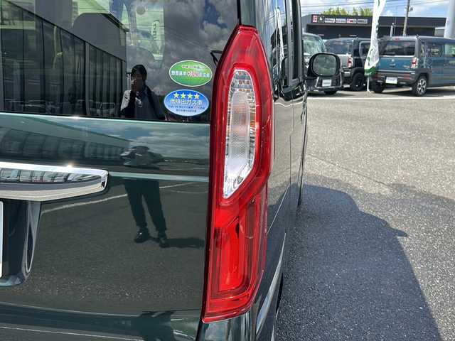 ホンダ Ｎ ＢＯＸ G L ホンダセンシング 新潟県 2019(平31)年 6.3万km ブリティッシュグリーンP ワンオーナー/ホンダセンシング/純正メモリーナビ/フルセグ/DVDナビ/バックカメラ/ナビ連動ビルトインETC/左側パワースライドドア/プッシュスタート/ドアバイザー/ＬＥＤヘッドライト