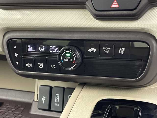 ホンダ Ｎ ＢＯＸ G L ホンダセンシング 新潟県 2019(平31)年 6.3万km ブリティッシュグリーンP ワンオーナー/ホンダセンシング/純正メモリナビ/フルセグ/Bluetooth/DVD/CD/USB/バックカメラ/ビルトインETC/片側パワースライドドア/オートクルーズコントロール/衝突軽減ブレーキ/レーンアシスト/横滑り防止装置/プッシュスタート/ドアバイザー/ＬＥＤヘッドライト/スペアキー1本