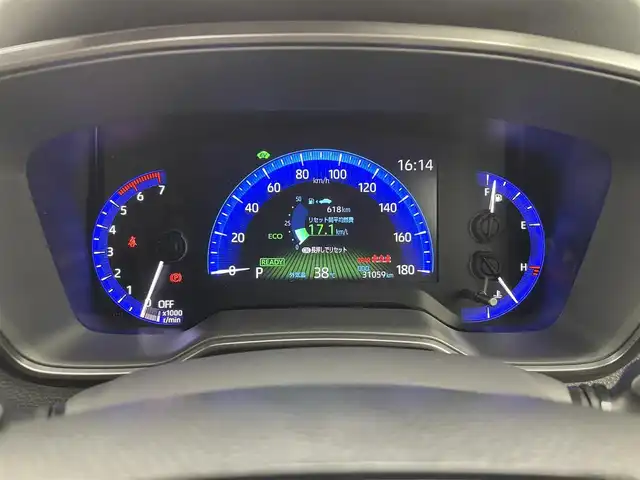 トヨタ カローラツーリング ハイブリッド ダブルバイビー 大分県 2020(令2)年 3.1万km スパークリングブラックパールクリスタルシャイン 純正ディスプレイオーディオ/（ＣＤ／ＤＶＤ／ＵＳＢ／ＢＴ／フルセグＴＶ/Ｍｉｒａｃａｓｔ）/バックカメラ/ビルトインＥＴＣ/ＴｏｙｏｔａＳａｆｅｔｙＳｅｎｓｅ/・プリクラッシュセーフティ/・レーントレーシングアシスト/・レーダークルーズコントロール/・オートマチックハイビーム/・ロードサインアシスト/車両接近通報装置/ワンオーナー/ドラレコ360°/前席シートヒーター/ステアリングヒーター/オートブレーキホールド/AC100Ｖ/ヘッドライトレベライザー/ステアリングリモコン/スペアキー1本