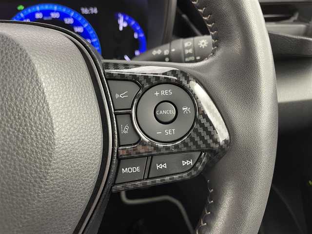 トヨタ カローラツーリング ハイブリッド ダブルバイビー 大分県 2020(令2)年 3.1万km スパークリングブラックパールクリスタルシャイン 純正ディスプレイオーディオナビ/（ＣＤ／ＤＶＤ／ＵＳＢ／ＢＴ／フルセグＴＶ/Ｍｉｒａｃａｓｔ）/バックカメラ/ビルトインＥＴＣ/ＴｏｙｏｔａＳａｆｅｔｙＳｅｎｓｅ/・プリクラッシュセーフティ/・レーントレーシングアシスト/・レーダークルーズコントロール/・オートマチックハイビーム/・ロードサインアシスト/車両接近通報装置/ワンオーナー/ドラレコ360°/前席シートヒーター/ステアリングヒーター/オートブレーキホールド/AC100Ｖ/ヘッドライトレベライザー/ステアリングリモコン/スペアキー1本