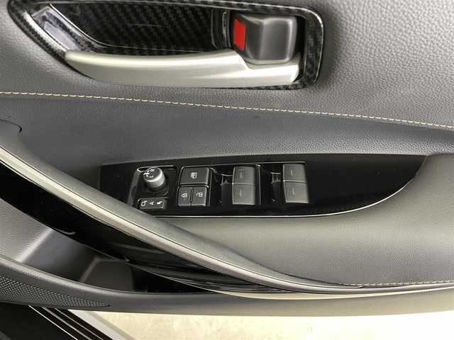 トヨタ カローラツーリング ハイブリッド ダブルバイビー 大分県 2020(令2)年 3.1万km スパークリングブラックパールクリスタルシャイン 純正ディスプレイオーディオナビ/（ＣＤ／ＤＶＤ／ＵＳＢ／ＢＴ／フルセグＴＶ/Ｍｉｒａｃａｓｔ）/バックカメラ/ビルトインＥＴＣ/ＴｏｙｏｔａＳａｆｅｔｙＳｅｎｓｅ/・プリクラッシュセーフティ/・レーントレーシングアシスト/・レーダークルーズコントロール/・オートマチックハイビーム/・ロードサインアシスト/車両接近通報装置/ワンオーナー/ドラレコ360°/前席シートヒーター/ステアリングヒーター/オートブレーキホールド/AC100Ｖ/ヘッドライトレベライザー/ステアリングリモコン/スペアキー1本