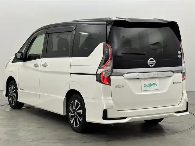 日産 セレナ e－パワー ハイウェイスター V 福岡県 2021(令3)年 2.7万km ブリリアントホワイトパール 2トーン 純正１０型ナビ／フルセグＴＶ　/バックカメラ　/プロパイロット　/コーナーセンサー　/エマージェンシーブレーキ　/レーンキープ　/ブラインドスポットモニター　/両側電動スライドドア　/Ｗエアコン　/純正１６インチＡＷ/ＬＥＤヘッドライト