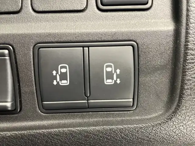 日産 セレナ e－パワー ハイウェイスター V 栃木県 2020(令2)年 5.3万km インペリアルアンバーP 純正メモリナビ/（CD/DVD/フルセグTV/Bluetooth/SD）/全方位カメラ/プロパイロット/コーナーセンサー/ビルトインETC/前方ドライブレコーダー/両側パワースライドドア/禁煙車/デジタルインナーミラー/オートライト/LEDヘッドライト/横滑り防止装置/スマートキー/プッシュスタート/ステアリングスイッチ/革巻きステアリング/ウィンカーミラー/純正16インチアルミホイール/純正フロアマット