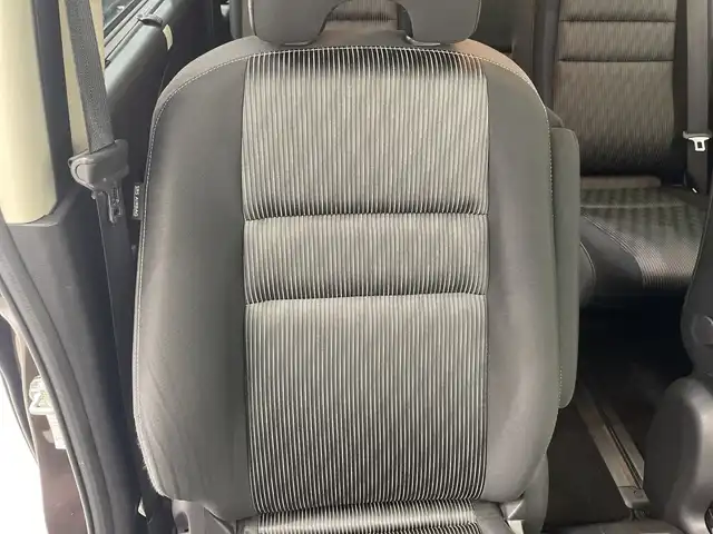 日産 セレナ e－パワー ハイウェイスター V 栃木県 2020(令2)年 5.3万km インペリアルアンバーP 純正メモリナビ/（CD/DVD/フルセグTV/Bluetooth/SD）/全方位カメラ/プロパイロット/コーナーセンサー/ビルトインETC/前方ドライブレコーダー/両側パワースライドドア/禁煙車/デジタルインナーミラー/オートライト/LEDヘッドライト/横滑り防止装置/スマートキー/プッシュスタート/ステアリングスイッチ/革巻きステアリング/ウィンカーミラー/純正16インチアルミホイール/純正フロアマット
