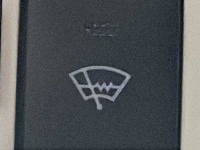 ダイハツ ムーヴ キャンバス X ブラックインテリア リミテッド SAⅢ 道北・旭川 2019(令1)年 4.7万km プラムブラウンクリスタルマイカ /4WD//禁煙車//社外ディスプレイオーディオ//CD/DVD/BT/USB//両側パワースライドドア//シートヒーター//全方位カメラ//スマートアシスト３//衝突軽減ブレーキ//レーンキープ//前後誤発進抑制//アイドリングストップ//横滑り防止//ETC//ドライブレコーダー//オートリトラミラー//オートハイビーム//オートライト//フォグライト//ライトレベライザー//フロントデアイサー//純正フロアマット//ドアバイザー//保証書//取説