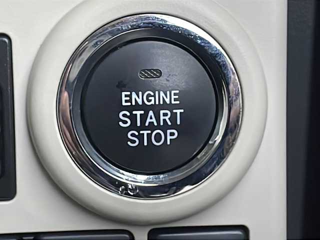 ダイハツ ムーヴ キャンバス X ブラックインテリア リミテッド SAⅢ 道北・旭川 2019(令1)年 4.7万km プラムブラウンクリスタルマイカ /4WD//禁煙車//社外ディスプレイオーディオ//CD/DVD/BT/USB//両側パワースライドドア//シートヒーター//全方位カメラ//スマートアシスト３//衝突軽減ブレーキ//レーンキープ//前後誤発進抑制//アイドリングストップ//横滑り防止//ETC//ドライブレコーダー//オートリトラミラー//オートハイビーム//オートライト//フォグライト//ライトレベライザー//フロントデアイサー//純正フロアマット//ドアバイザー//保証書//取説