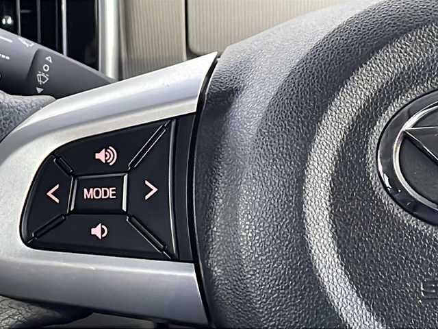 ダイハツ ムーヴ キャンバス X ブラックインテリア リミテッド SAⅢ 道北・旭川 2019(令1)年 4.7万km プラムブラウンクリスタルマイカ /4WD//禁煙車//社外ディスプレイオーディオ//CD/DVD/BT/USB//両側パワースライドドア//シートヒーター//全方位カメラ//スマートアシスト３//衝突軽減ブレーキ//レーンキープ//前後誤発進抑制//アイドリングストップ//横滑り防止//ETC//ドライブレコーダー//オートリトラミラー//オートハイビーム//オートライト//フォグライト//ライトレベライザー//フロントデアイサー//純正フロアマット//ドアバイザー//保証書//取説