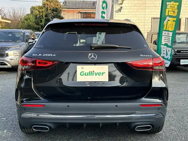 メルセデス・ベンツ Ｍ・ベンツ ＧＬＡ２００ｄ 4マチック AMGライン 東京都 2022(令4)年 0.9万km コスモスブラック 純正ユーザーエクスペリエンスナビ/・Bluetoothオーディオ/USBオーディオ/・AppleCarPlay/AndroidAuto/レーダーセーフティパッケージ/360°カメラシステム/パノラミックスライディングルーフ/マルチビームLEDヘッドランプ/パワーシート/シートヒーター（前席）/レッドステッチ入ディンプルナッパ革ステアリングホイール/取扱説明書/保証書/・ディーラー点検記録簿（R5/R6/R7）/スペアキー1本