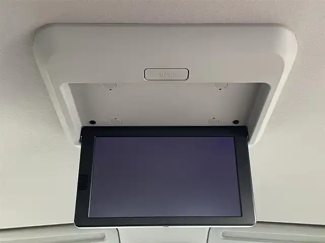 日産 セレナ ハイウェイスター プロパイロットED 島根県 2017(平29)年 3.4万km ダイヤモンドブラック 登録時走行距離　33148km/取扱説明書/純正９インチナビ（MM516D-L）/（DVD/Blu-ray/CD/AM/FM/Bluetooth/ワンセグTV）/フリップダウンモニター/バックカメラ/プロパイロット/エマージェンシーブレーキ/レーンアシスト/コーナーセンサー/プッシュスタート/スマートキー/横滑り防止装置/LEDヘッドライト/ETC/純正アルミ１６インチ