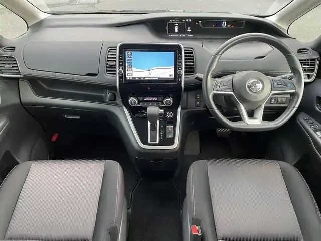 日産 セレナ ハイウェイスター プロパイロットED 島根県 2017(平29)年 3.4万km ダイヤモンドブラック 登録時走行距離　33148km/取扱説明書/純正９インチナビ（MM516D-L）/（DVD/Blu-ray/CD/AM/FM/Bluetooth/ワンセグTV）/フリップダウンモニター/バックカメラ/プロパイロット/エマージェンシーブレーキ/レーンアシスト/コーナーセンサー/プッシュスタート/スマートキー/横滑り防止装置/LEDヘッドライト/ETC/純正アルミ１６インチ