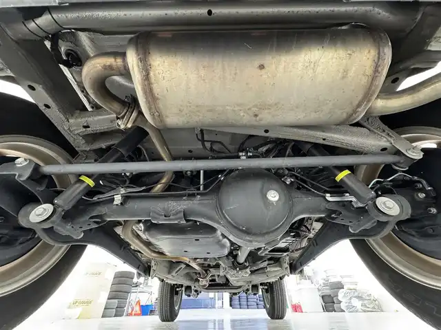 スズキ ジムニー XC 滋賀県 2023(令5)年 2.1万km シルキーシルバーメタリック Ａｌｐｉｎｅ１１インチディスプレイオーディオ/（AppleCarPlay/AndroidAuto/HDMI/USB)/バックカメラ/前席シートヒーター/クルーズコントロール/ＬＥＤライト/純正ゴムフロアマット/純正アルミホイール/スマートキー/プッシュスタート