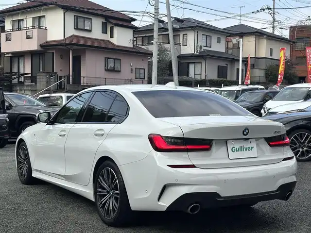 ＢＭＷ ＢＭＷ ３１８ｉ Mスポーツ 熊本県 2021(令3)年 4.3万km アルピンホワイトⅢ 純正ナビ/【フルセグTV/Bluetooth/AM/FM】/バックカメラ/衝突軽減システム/アクティブクルーズコントロール/ブラインドスポットモニター/インテリジェントセーフティ/コーナーセンサー/パワーシート（D/N)/パドルシフト/純正18インチアルミホイール/オートLEDヘッドライト/ドライブレコーダー/ETC/純正フロアマット