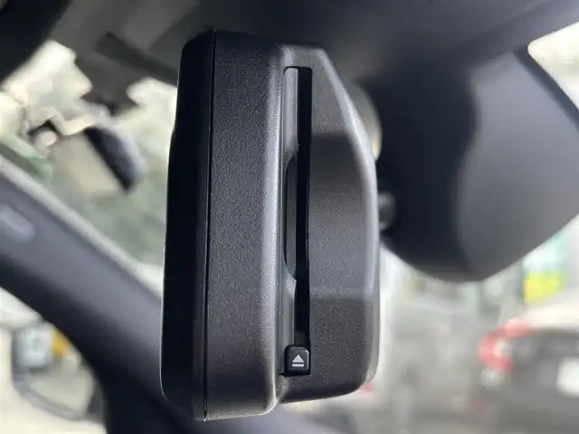 ＢＭＷ ＢＭＷ ３１８ｉ Mスポーツ 熊本県 2021(令3)年 4.3万km アルピンホワイトⅢ 純正ナビ/【フルセグTV/Bluetooth/AM/FM】/バックカメラ/衝突軽減システム/アクティブクルーズコントロール/ブラインドスポットモニター/インテリジェントセーフティ/コーナーセンサー/パワーシート（D/N)/パドルシフト/純正18インチアルミホイール/オートLEDヘッドライト/ドライブレコーダー/ETC/純正フロアマット