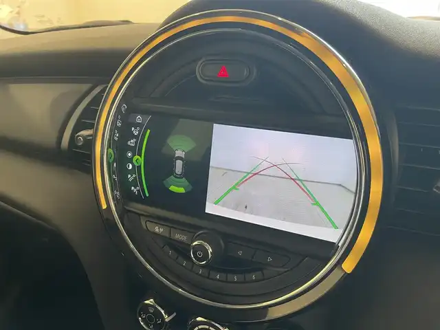 ＭＩＮＩ ミニ ワン 熊本県 2021(令3)年 2.9万km ペッパー・ホワイト ・ワンオーナー/・スマートキー/・プッシュスタート/・インテリジェントセーフティ/・PDC自動起動/・パーキングアシスト/・純正HDDナビ/　【Bluetooth・USB・MSV】/・バックカメラ/・LEDヘッドライト/・LEDフォグライト/・UKテール/・保証書/取説