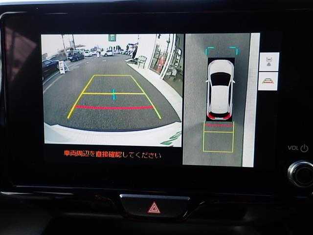 トヨタ ヤリスクロス Z 千葉県 2025(令7)年 0.1万km未満 プラチナホワイトパールマイカ 【登録済未使用車】/8型ディスプレイオーディオナビ/・コネクティドナビ対応（車載ナビ有）/・AM/FMチューナー（ワイドFM対応）/・フルセグTV/・Bluetooth対応（ハンズフリー/オーディオ）/・USB入力（動画・音楽再生/給電）/・Apple CarPlay、Android Auto対応/・HDMI入力/パノラミックビューモニター/ETC2.0/ブラインドスポットモニター（BSM）/Toyota Safety Sense/・プリクラッシュセーフティ/・レーダークルーズコントロール（全車速追従機能付）/・レーントレーシングアシスト（LTA）/・ロードサインアシスト（RSA）/・アダプティブハイビームシステム（AHS)/・オートマチックハイビーム（AHB)/・ロードサインアシスト（RSA)/純正18インチアルミホイール/前席シートヒーター/オートホールド/革巻ステアリング/ステアリングスイッチ/ハーフレザー（合成皮革/ツィード調ファブリック）/ウインカーミラー/パワーシート/LEDヘッドランプ/プッシュスタート/スマートキー×2/取扱説明書/保証書/