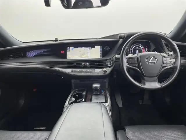レクサス ＬＳ 500 Iパッケージ 千葉県 2019(令1)年 7.5万km ソニックシルバー 純正ナビ/・Bluetooth/CD/DVD/Miracast/・アラウンドビューカメラ/・フルセグTV/レーダークルーズコントロール/・衝突被害軽減ブレーキ/・レーンキープ/・ソナーセンサー/スマートキー