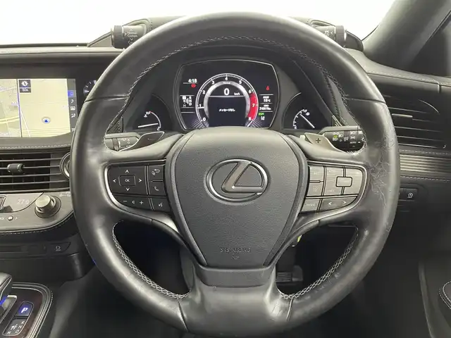 レクサス ＬＳ 500 Iパッケージ 千葉県 2019(令1)年 7.5万km ソニックシルバー 純正ナビ/・Bluetooth/CD/DVD/Miracast/・アラウンドビューカメラ/・フルセグTV/レーダークルーズコントロール/・衝突被害軽減ブレーキ/・レーンキープ/・ソナーセンサー/スマートキー