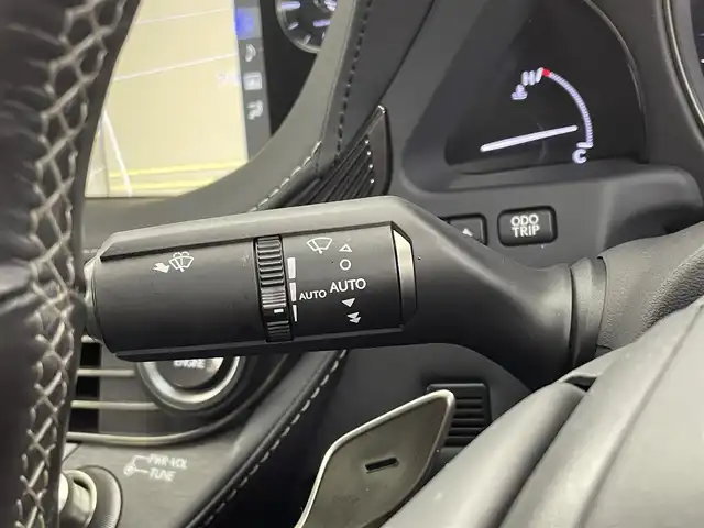 レクサス ＬＳ 500 Iパッケージ 千葉県 2019(令1)年 7.5万km ソニックシルバー 純正ナビ/・Bluetooth/CD/DVD/Miracast/・アラウンドビューカメラ/・フルセグTV/レーダークルーズコントロール/・衝突被害軽減ブレーキ/・レーンキープ/・ソナーセンサー/スマートキー