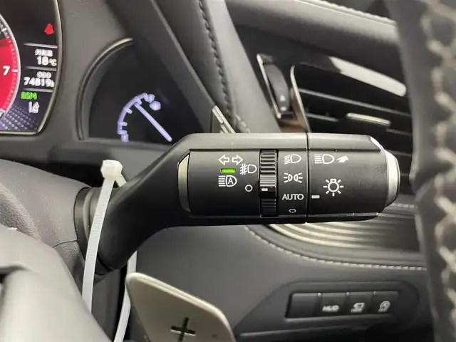 レクサス ＬＳ 500 Iパッケージ 千葉県 2019(令1)年 7.5万km ソニックシルバー 純正ナビ/・Bluetooth/CD/DVD/Miracast/・アラウンドビューカメラ/・フルセグTV/レーダークルーズコントロール/・衝突被害軽減ブレーキ/・レーンキープ/・ソナーセンサー/スマートキー