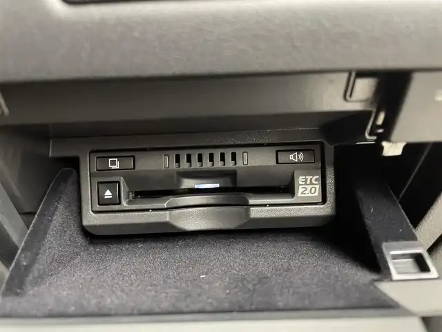 レクサス ＬＳ 500 Iパッケージ 千葉県 2019(令1)年 7.5万km ソニックシルバー 純正ナビ/・Bluetooth/CD/DVD/Miracast/・アラウンドビューカメラ/・フルセグTV/レーダークルーズコントロール/・衝突被害軽減ブレーキ/・レーンキープ/・ソナーセンサー/スマートキー