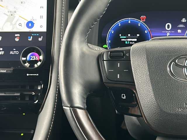トヨタ アルファードハイブリット Z 愛知県 2024(令6)年 1.4万km プラチナホワイトパールマイカ 禁煙車/法人ワンオーナー/純正メーカーナビ、TV/パノラミックビューモニター/レザーシート/独立サンルーフ/両側パワースライドドア/トヨタチームメイト/自動駐車/ユニバーサルステップ/ヘッドアップディスプレイ/ブラインドスポットモニター/フリップダウンモニター/デジタルインナーミラー/アダプティプクルーズコントロール/レーンキープアシスト/パドルシフト/置くだけ充電/HDMI/前後コーナーセンサー/クリアランスソナー/Bluetooth/Miracast/ステアリングリモコン/ハンドルヒーター/シートヒーター（セカンドシートまで）/エアシート（セカンドシートまで）/パワーシート/メモリーシート/オットマン/後席サンシェード/AUTOHOLD/純正18アルミ/純正フロアマット/ドアバイザー/フォグランプ/LEDヘッドライト/AUTOライト/AUTOハイビーム/ETC/前後ドラレコ/スペアキー/取扱説明書/保証書