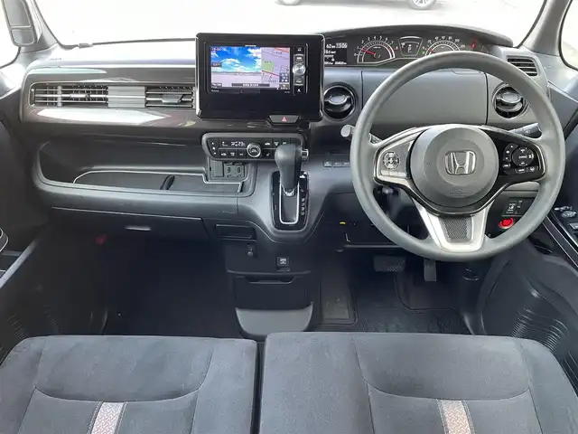 ホンダ Ｎ ＢＯＸ カスタム G L ホンダセンシング 道央・札幌 2018(平30)年 3.4万km プレミアムホワイトパールⅡ ４WD/社外メモリナビ(AM/FM/CD/DVD/BT)/フルセグ(走行中視聴可能)/バックカメラ/ウィンカーミラー/クルーズコントロール/ドアバイザー/プッシュスタート/片側パワースライドドア/ビルトインETC/ベンチシート/前席シートヒーター/横滑り防止装置/レーンキープアシスト/衝突軽減ブレーキ/オートライト/コーナーセンサー/純正フロアマット/片側パワースライドドア/スペアキー×2/エンジンスターター