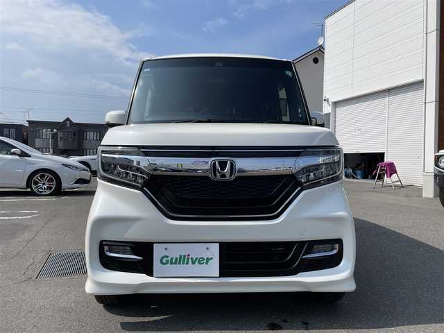 ホンダ Ｎ ＢＯＸ カスタム G L ホンダセンシング 道央・札幌 2018(平30)年 3.4万km プレミアムホワイトパールⅡ ４WD/社外メモリナビ(AM/FM/CD/DVD/BT)/フルセグ(走行中視聴可能)/バックカメラ/ウィンカーミラー/クルーズコントロール/ドアバイザー/プッシュスタート/片側パワースライドドア/ビルトインETC/ベンチシート/前席シートヒーター/横滑り防止装置/レーンキープアシスト/衝突軽減ブレーキ/オートライト/コーナーセンサー/純正フロアマット/片側パワースライドドア/スペアキー×2/エンジンスターター