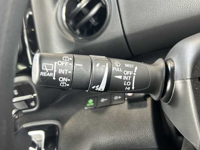 ホンダ Ｎ ＢＯＸ カスタム L 静岡県 2021(令3)年 4.1万km ミッドナイトブルービームM ホンダセンシング/・衝突軽減ブレーキ/・アクティブクルーズコントロール/・レーンキープアシスト/・ロードサインアシスト/純正ナビ/・フルセグTV/・CD/DVD/Bluetooth/ラジオ/主要装備/・片側パワースライドドア/・バックカメラ/・ステアリングスイッチ/・オートライト/・LEDヘッドライト/・ETC