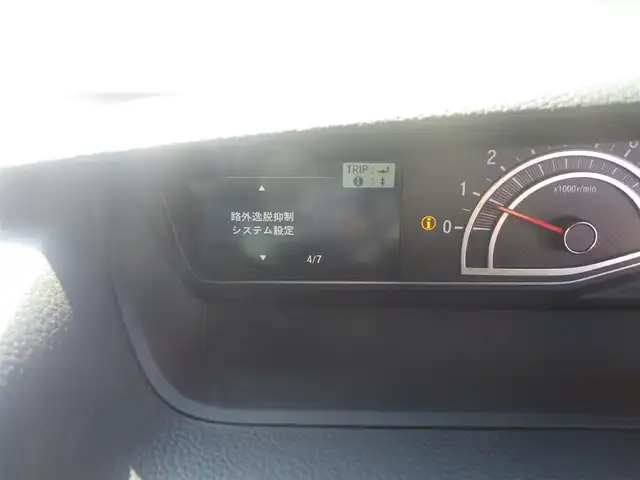 ホンダ Ｎ ＢＯＸ カスタム L 千葉県 2021(令3)年 4.1万km ミッドナイトブルービームM ホンダセンシング/・衝突軽減ブレーキ（CMBS）/・車線維持支援システム（LKAS）/・アダプティブクルーズコントロール（ACC）/・後方誤発進抑制機能/・誤発進抑制機能/左パワースライドドア/右イージークローザードア/純正SDナビ/地デジTV/【DVD/CD再生機能　Bluetooth接続】/バックカメラ/ドライブレコーダー（前後撮影）/前席シートヒーター/ETC/LEDヘッドライト/フォグライト/ウインカーミラー/リアコーナーセンサー/純正14インチアルミホイル/サイド/カーテンエアバッグ/スマートキー