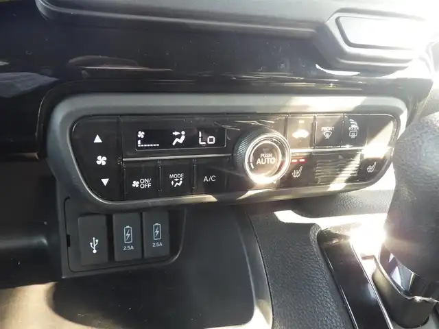 ホンダ Ｎ ＢＯＸ カスタム L 千葉県 2021(令3)年 4.1万km ミッドナイトブルービームM ホンダセンシング/・衝突軽減ブレーキ（CMBS）/・車線維持支援システム（LKAS）/・アダプティブクルーズコントロール（ACC）/・後方誤発進抑制機能/・誤発進抑制機能/左パワースライドドア/右イージークローザードア/純正SDナビ/地デジTV/【DVD/CD再生機能　Bluetooth接続】/バックカメラ/ドライブレコーダー（前後撮影）/前席シートヒーター/ETC/LEDヘッドライト/フォグライト/ウインカーミラー/リアコーナーセンサー/純正14インチアルミホイル/サイド/カーテンエアバッグ/スマートキー