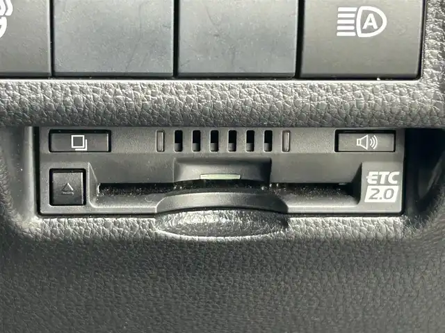 トヨタ ＲＡＶ４ アドベンチャー 静岡県 2019(令1)年 7.4万km アティチュードブラックマイカ 純正9型SDナビ/バックカメラ・フルセグ/トヨタセーフティセンス/レーダークルーズコントロール/BSM/社外デジタルインナーミラー/ステアリングヒーター/シートヒーター＆ベンチレーション/パワーシート/ドライブレコーダー/パワーバックドア