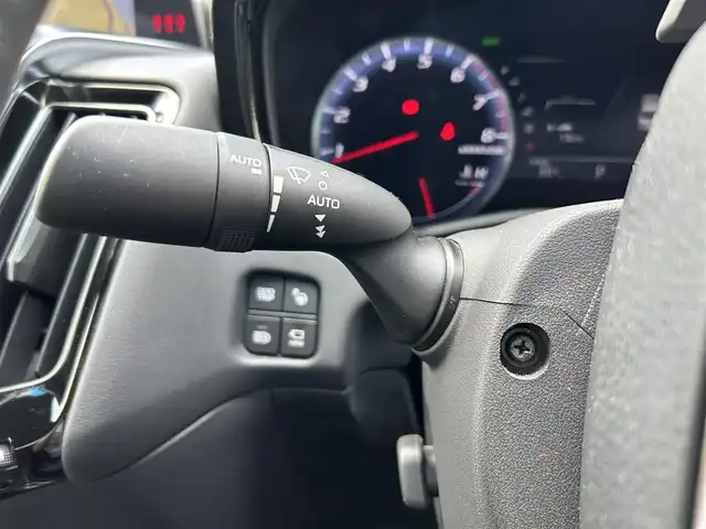 トヨタ クラウン RS アドバンス 栃木県 2019(平31)年 4.1万km ホワイトパールクリスタルシャイン トヨタセーフティセンス/純正ナビ/フルセグTV/DVD/Bluetooth/USB/パノラミックビューモニター/ビルトインETC/前後ドライブレコーダー/前席パワーシート/前席シートヒーター/レーダークルーズコントロール/プッシュスタート/ステアリングリモコン/LEDオートライト/LEDフォグランプ/純正18インチAW/アイドリングストップ/横滑り防止装置/シートメモリ/ハンドルヒーター/パドルシフト/電動格納ミラー/ドアバイザー