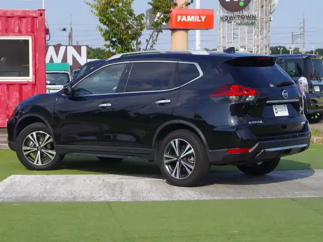 日産 エクストレイル 20Xi 千葉県 2020(令2)年 4.7万km ダイヤモンドブラック エマージェンシーブレーキ/プロパイロット/インテリジェントクルーズコントロール/インテリジェントルームミラー/パワーバックドア/9インチ純正SDナビ/地デジTV/【BD/DVD/CD再生機能　Bluetooth接続】/アラウンドビューモニター/ドライブレコーダー/各席シートヒーター/革巻きステアリング/ステアリングスイッチ/ETC/LEDヘッドライト/フォグライト/ウインカーミラー/コーナーセンサー/純正18インチアルミホイル/インテリジェントキー