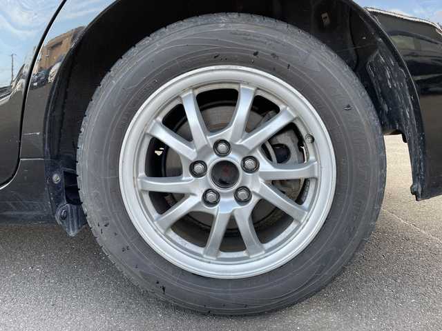 トヨタ プリウス α S チューンブラック 宮城県 2013(平25)年 12.4万km ブラック (株)IDOMが運営する【じしゃロン仙台店】の自社ローン専用車両になりますこちらは現金またはオートローンご利用時の価格です。自社ローンご希望の方は別途その旨お申付け下さい/純正ナビ/Bluetooth/バックカメラ/フルセグ→走行中視聴可/ビルトインETC/衝突軽減システム/フォグランプ/スペアキー