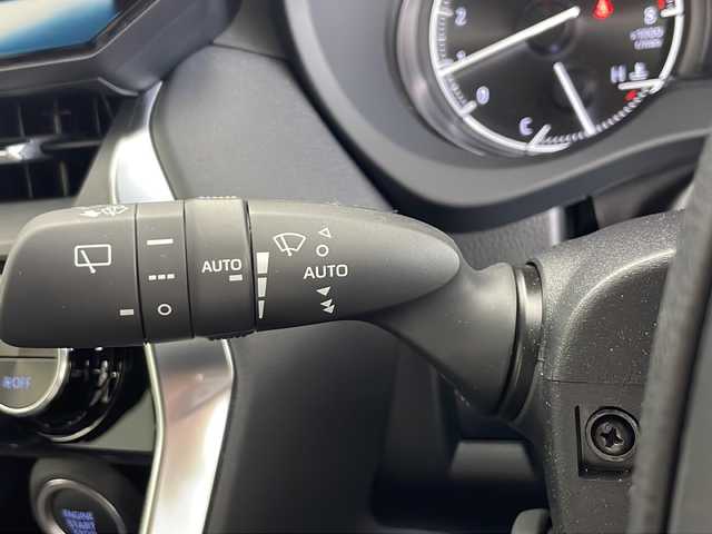 トヨタ ハリアー G 秋田県 2020(令2)年 1万km プレシャスブラックパール 4WD/純正ナビ（BT/フルセグ/ACP/AA）/バックカメラ/オートクルーズコントロール/ハーフレザーシート/D席パワーシート/ビルトインETC/LEDヘッドライト/オートライト/オートハイビーム/ワイパーデアイサー/パワーバックドア/デジタルインナールームミラー/純正ドライブレコーダー/クリアランスソナー/スマートキー